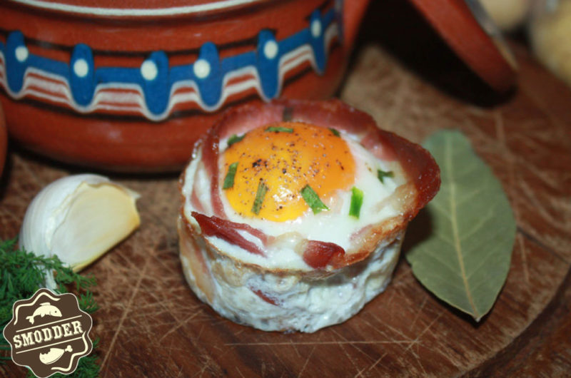 Egg and bacon muffin